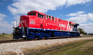 CPKC debuts 1776 locomotive to celebrate America's 250th anniversary